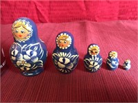 Vintage Blue Russian Nesting Dolls (5)