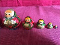 Vintage Chubby Russian Nesting Dolls (5)