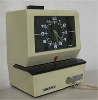 Amano Mechanical Time Clock w/ Key