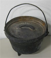 Vintage Cast Iron 3-Legged Bean Pot w/ Gate Mark