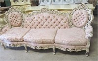 Spectacular Ornate Sofa!!! app 7.5 ft