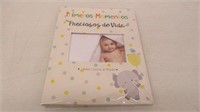 First Memories Baby Book [Spanish]