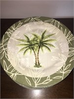 Set of Palm Dishes