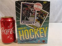 Boite de hockey 36 packs wax mint unopened -