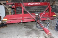Miller Pro 7914 Hay Buddy w/new belt;