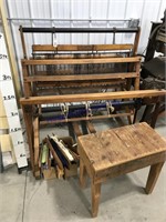 Union Victory Loom w/bench and rag shuttles