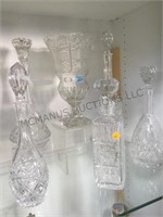 ASSORTMENT OF CRYSTAL DECANTERS & A VASE