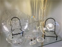 COLLECTION OF  CRYSTAL  PIECES, INCLUDING ORREFORS