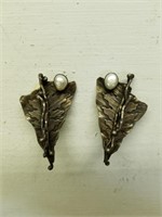 Clip on Earrings 21.08gm with pearl