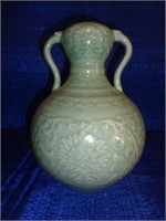 Chinese Celadon Garlic Head Vase