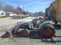 Bobcat CT235B Utility Tractor,