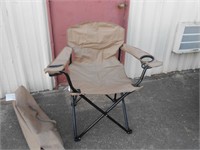 Oversized heavy duty folding outdoor chair