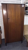 MID CENTURY LEBUS FITTED GENTS ROBE, 30” X 62 1/2”