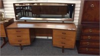 MID CENTURY McINTOSH DRESSING TABLE WITH MIRROR