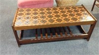 MID CENTURY TILE TOP COFFEE TABLE WITH LOWER
