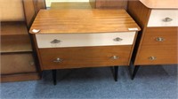 CHEST OF 2 DRAWERS WITH DAMAGE ON THE TOP