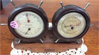 VINTAGE AIRGUIDE THERMOMETER BAROMETER