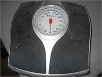1 Weight Scale Black and Gray