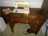 Singer Model 750 ZigZag and Sewing Desk
