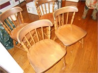 Set of 4 Barrel Shaped Oak wood Chairs