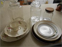 Set of Glass Miscellaneous Items