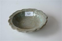 Chinese Ge lobed shallow bowl