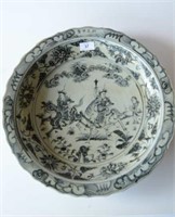 Chinese blue & white Warriors charger,