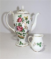 Wedgwood Porcelain Tea Pot & Matching
