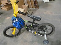 Huffy bicycle w. helmet & training wheels