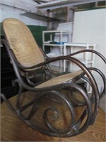 Bentwood Rocking Chair-- DAMAGED