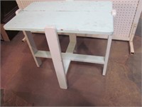 Painted table -wood seperating on Top-needs Glued