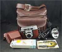 Kodak Automatic 35 Camera W Case, Flash