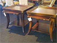 X2 End Table w/ Pull Out