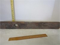 Early wooden level