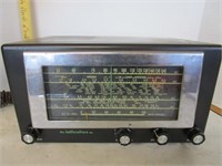 Retro radio