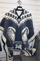 PONCHO WITH HORSE DESIGNS