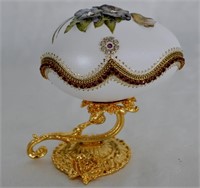 Hand Decorated Faux Faberge Egg 4"t - 824