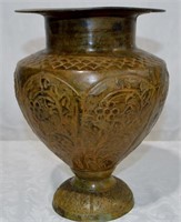 10"h Pedestal Vase With Antique Verdi Finish - 800