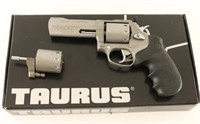 Taurus Tracker 22 LR/22 Mag SN: GW827659