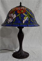 Tiffany Style Leaded Glass Table Lamp - 779
