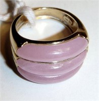 Ladies 14kt and pink stone banded ring