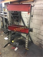 Hydraulic 10,000lb  'A' Frame Press