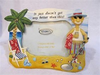 Beach picture frame