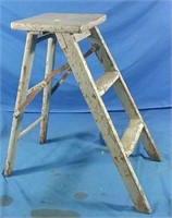 Vintage wooden step stool