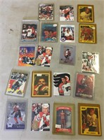 19 Eric Lindros Cards