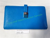 Blue Clutch