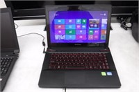 14" Lenovo Laptop w/ Windows 8