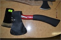 Hatchet w/fiberglass handle