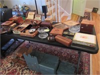 Large Collection of Smoking Related Items: Cigars,