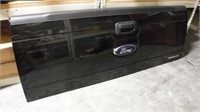 2018 Ford F350 Super Duty Tail Gate